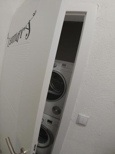 Apartments Sari - image 3