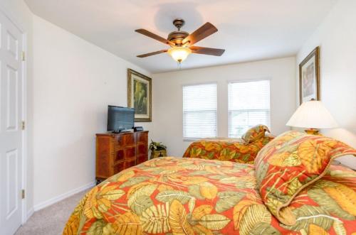 Six-Bedroom Villa 337 - image 6