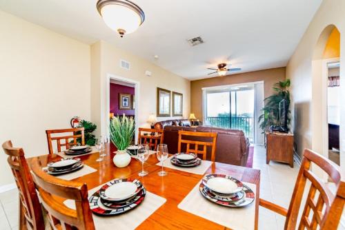 Three-Bedroom Villa 2821 - image 8