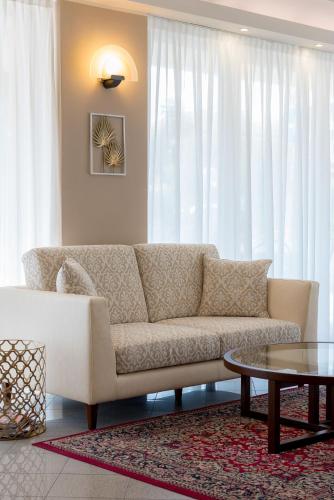 Hotel Tiffany - image 7