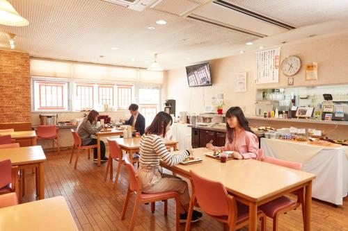 Hotel Folkloro Takahata - 레스토랑