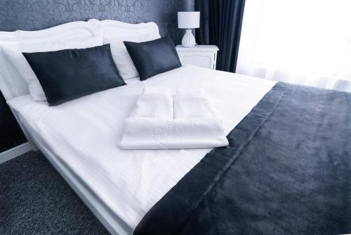 Premium - Bed & Breakfast - main image