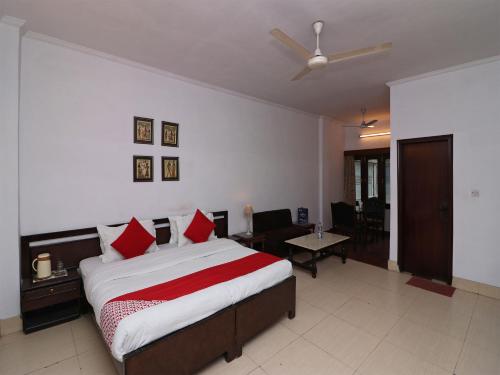 

Hotel Uberoi Anand