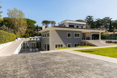 Niclas Luxury Apartments EUR 5