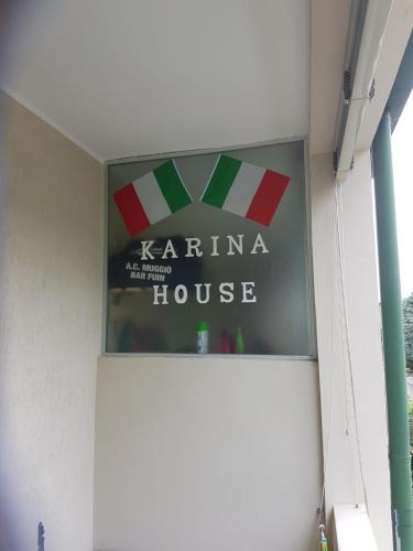 Karina House-check in H 24