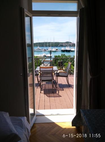 A szálláshely kívülről, Apartments Gina in Seget Donji