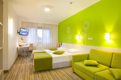 Tallink Express Hotel - image 7