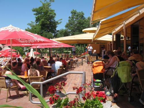 Hotel Iskar - main image