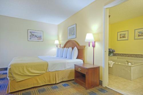 St. Augustine Island Inn - 화장실