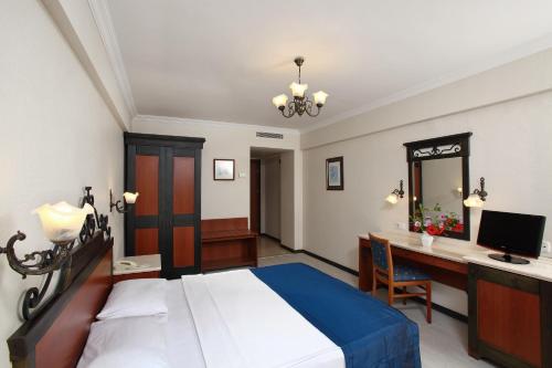 Club Yali Hotels & Resort - Gumuldur, Turkey - Updated 2026: Hotel prices  and reviews | Planet of Hotels