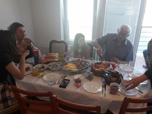 Hostel Larisa - image 9