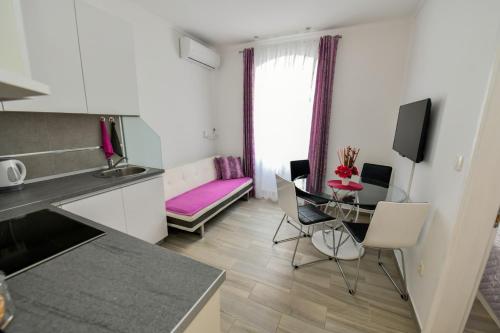 Apartment Cecilija in Sinj