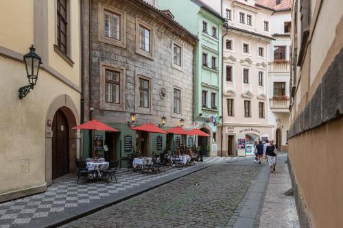 Charming Prague Apartments At The Black Star, Prague