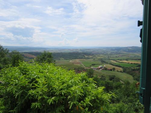 Apkārtne, le presbytere de Montaigut in Gissac