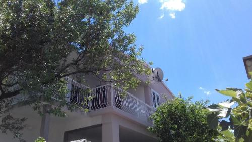  Apartment Maja in Rovanjska