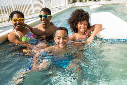 Hotel Blue - image 7