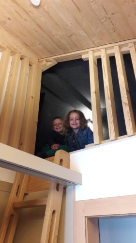 2 bedrooms, 4 beds