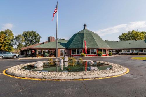 Round Barn Lodge - Hotel - Spring Green