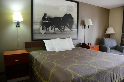 Super 8 By Wyndham Franklin Hwy 31 in Franklin (KY)