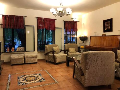 餐廳, Beit Shalom Historical boutique Hotel in 梅圖拉