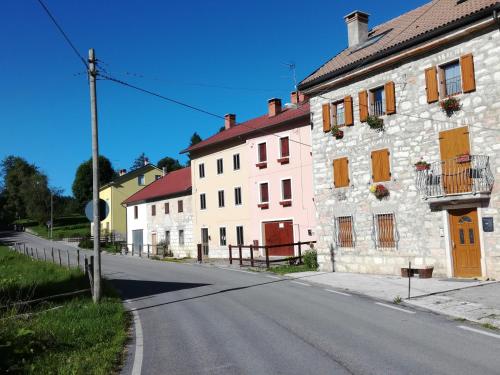  Casa pettina, Pension in Tonezza del Cimone