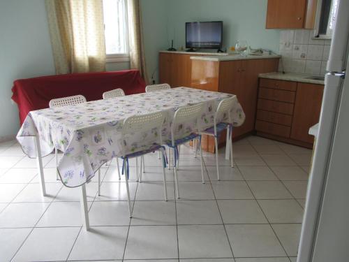 Ammodares - image 7