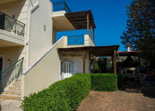 Anavyssos Cottage - image 7