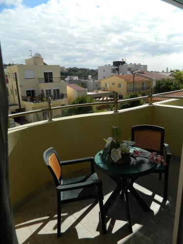 Skats, M. Moniatis Hotel in Germasogeia