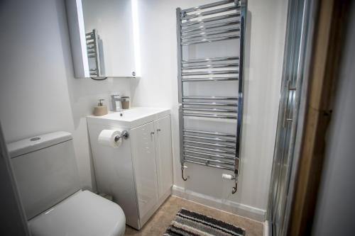 Waters Edge Holiday Apartments - image 12