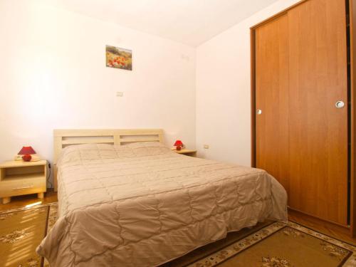 Apartment image 3