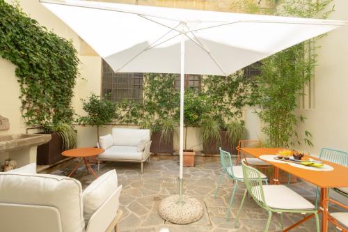 Carapelli Apartments