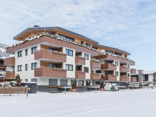  Apartment in Kirchberg with its own sauna, Pension in Kirchberg in Tirol