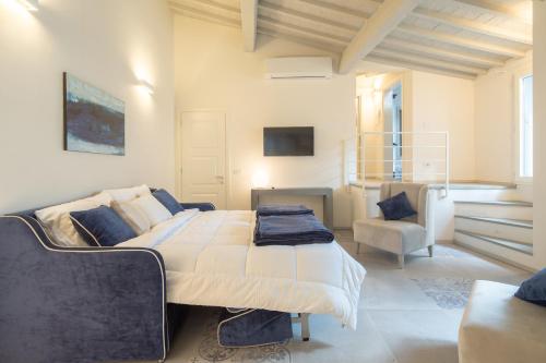 Carapelli Apartments - image 3