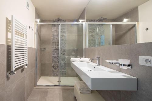 Carapelli Apartments - image 7