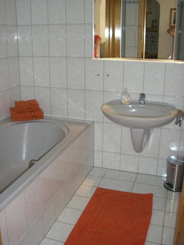 Werner Hinteregger Werner Hinteregger