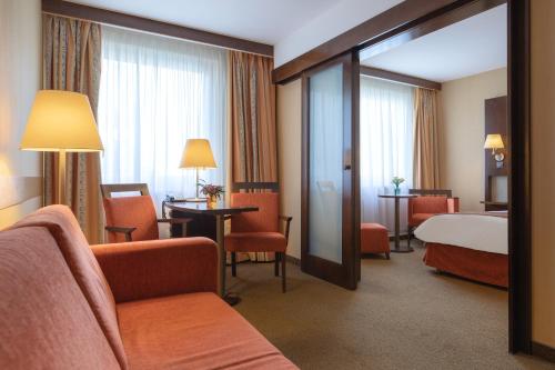 Mercure Budapest Korona - image 9