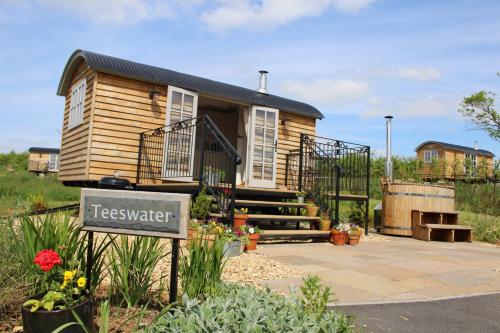 Fair Farm Hideaway - Accommodation - Waltham on the Wolds