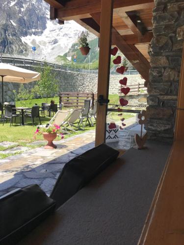 Shatush Hotel - image 6
