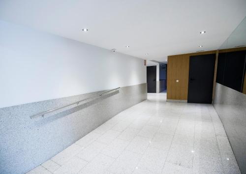Confort Escaldes - image 3