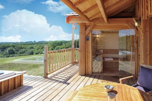 Sauna, La Mandrélie (La Mandrelie) in Saint-Martin-des-Combes