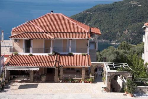  Aliki Apartment in Parga