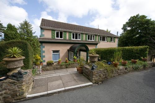 Cwmwennol Country House, , West Wales