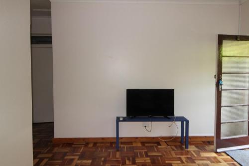 Winston Court 7