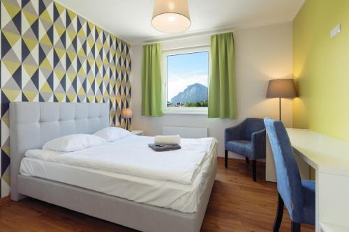 Double Room with Mountain View