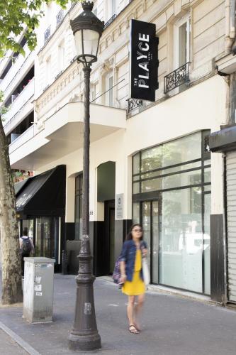Hotel The Playce by Happyculture - image 2
