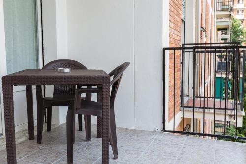 Milano Business Balcony Flat - image 11