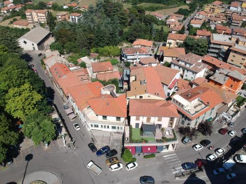 Hotel Italia & Lombardi - image 2