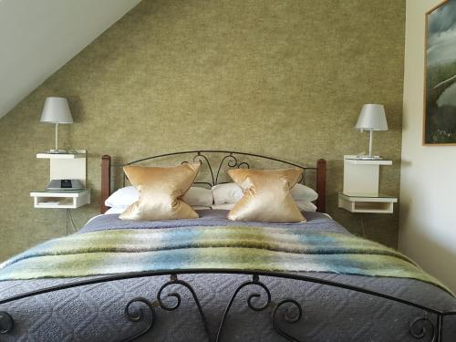 Hillside Lodge