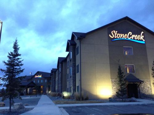 StoneCreek Lodge - image 3