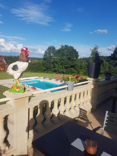 Au Périgord Noir - Hôtel - Hautefort